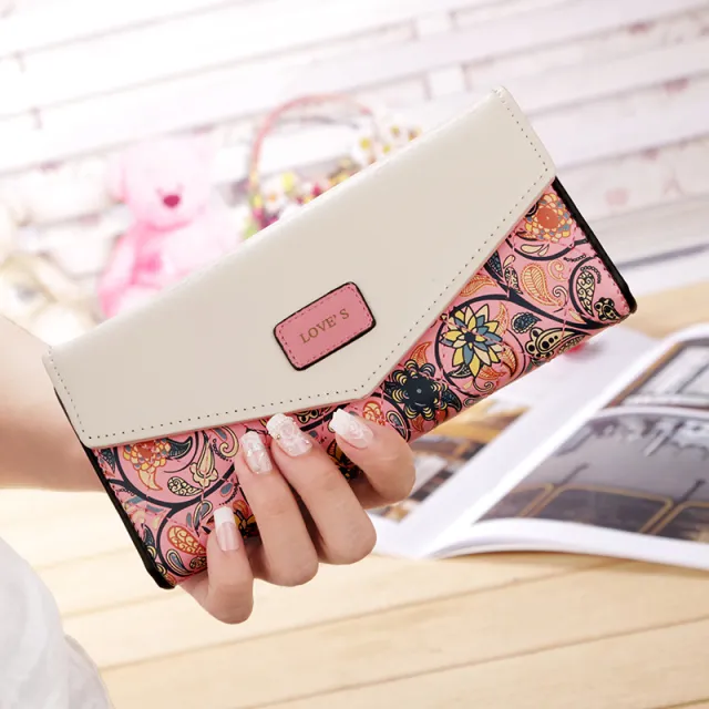 Pastoral small floral rhombic clutch Floral - Shop at LoveMi
