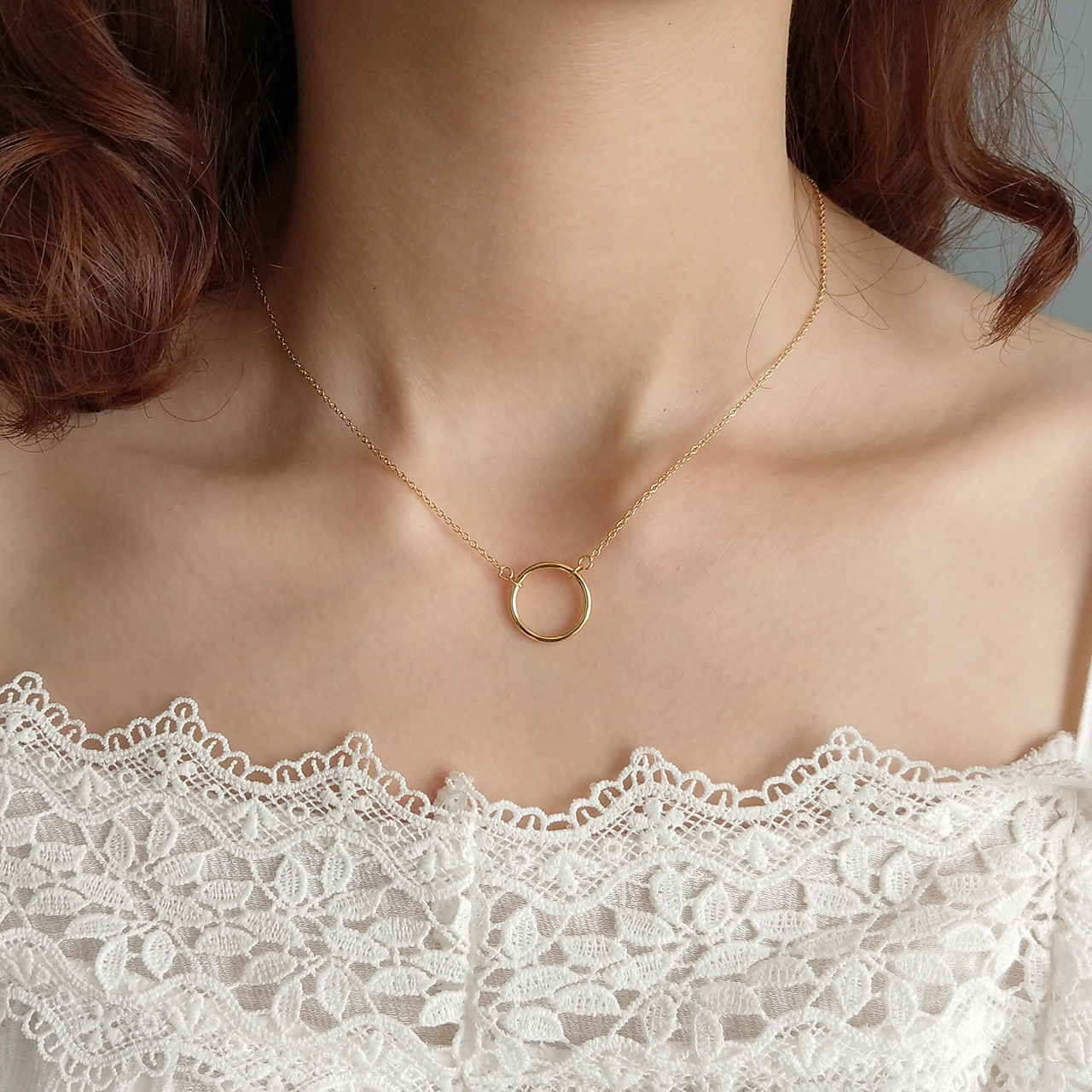Circle necklace