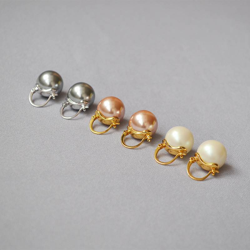Wild Pearl Earrings