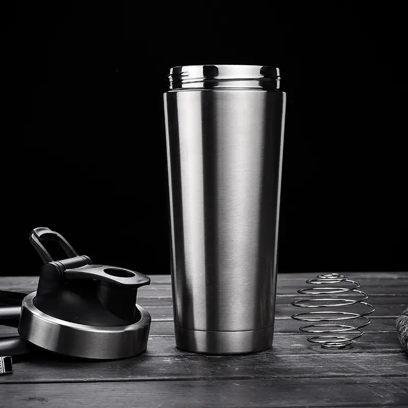 Insulation shake cup