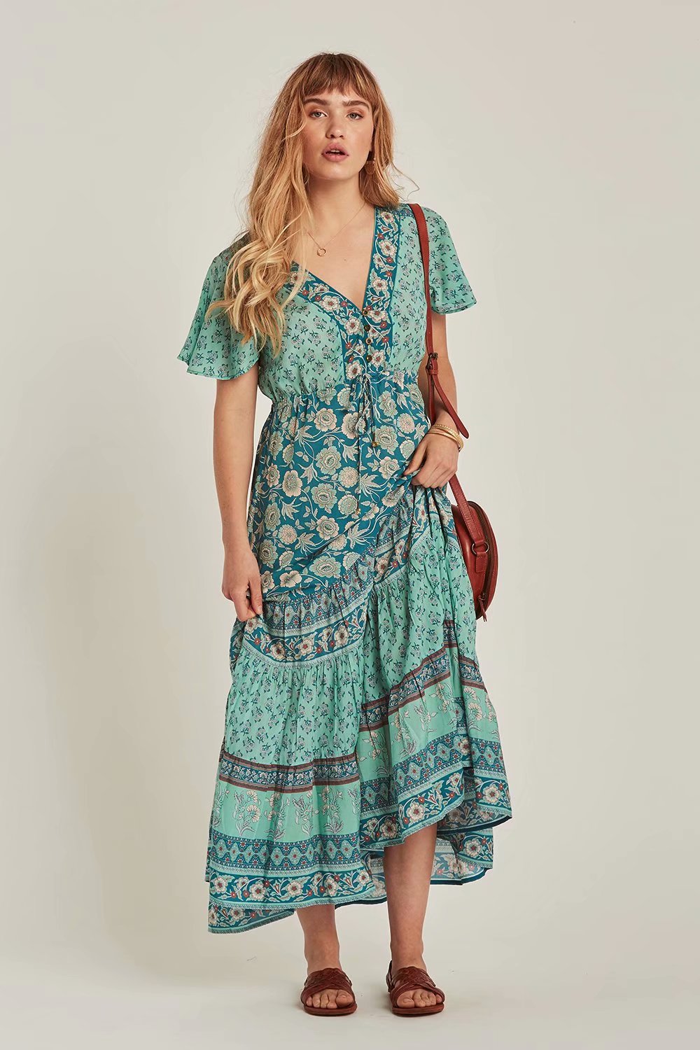 Print short-sleeved dress short-sleeved V-neck holiday style