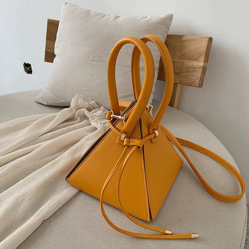Triangle bag - Yellow