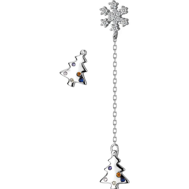 Asymmetrical snowflake earrings