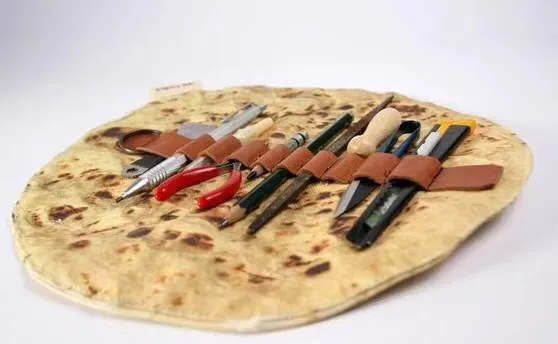 Simulation burritos pencil case – image 3