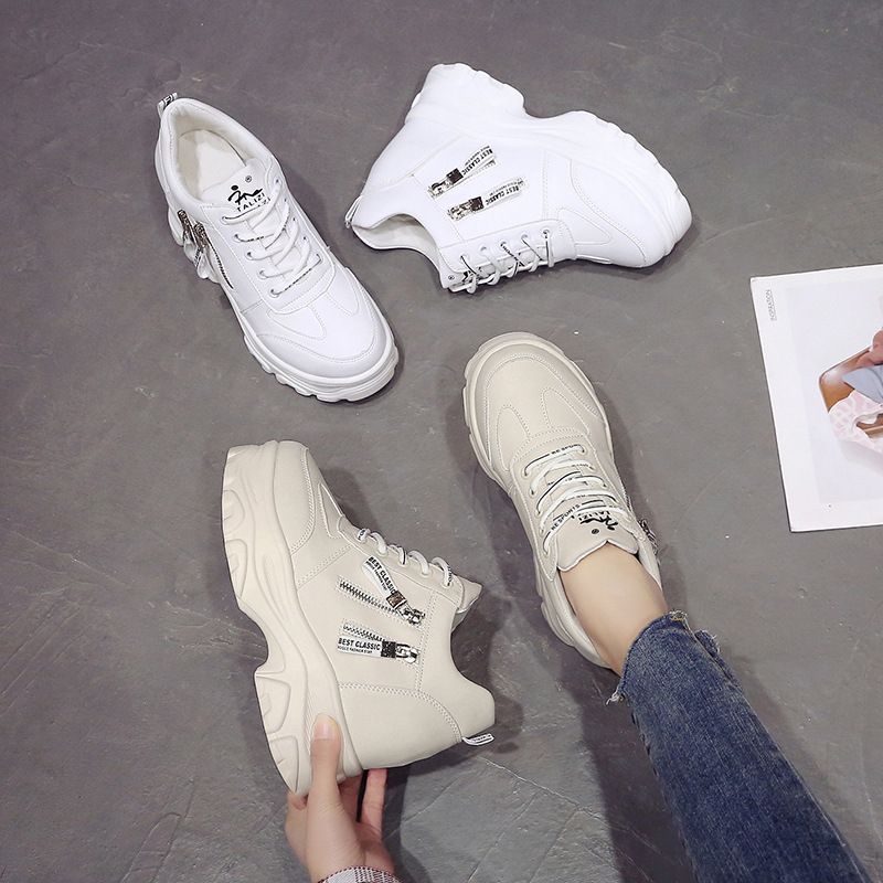 Increased old shoes and platform shoes