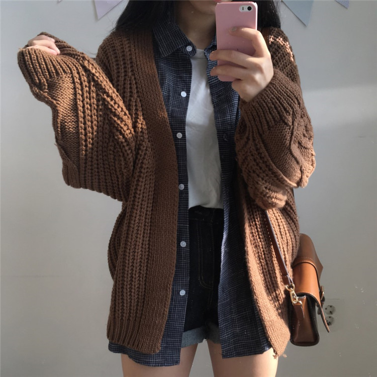 Mid-length versatile knit cardigan