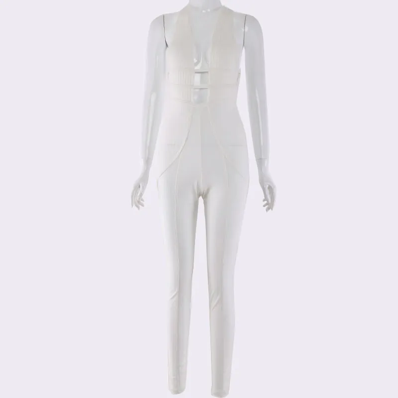 Halter V-neck waist loaf casual pants jumpsuit - White