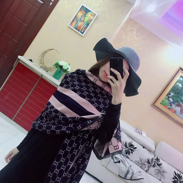 New C letter imitation cashmere scarf Navy Blue Pink - Shop at LoveMi