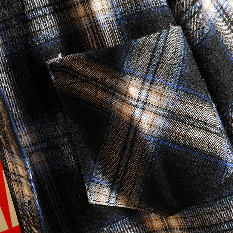 Long sleeve plaid shirt