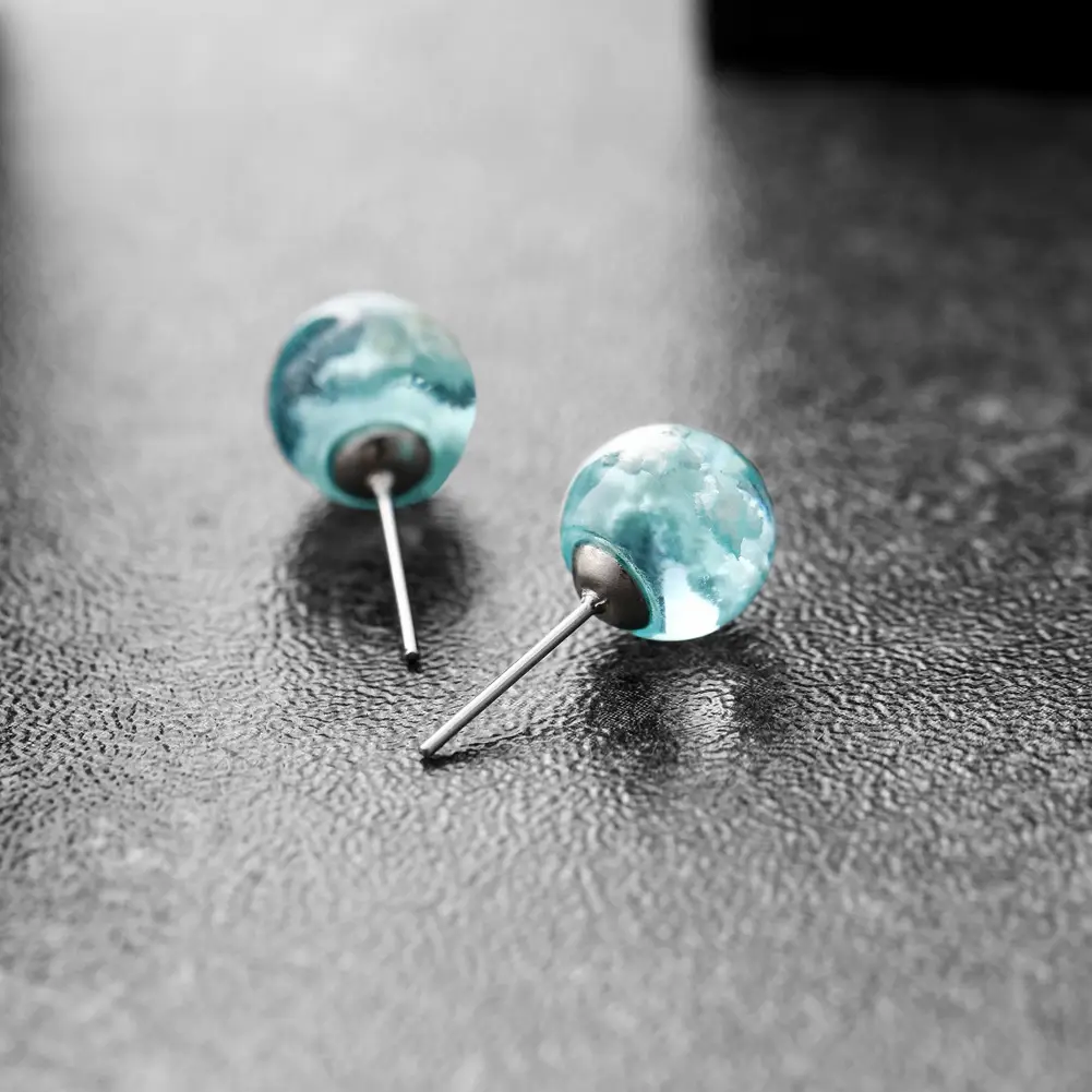 Transparent spherical resin earrings
