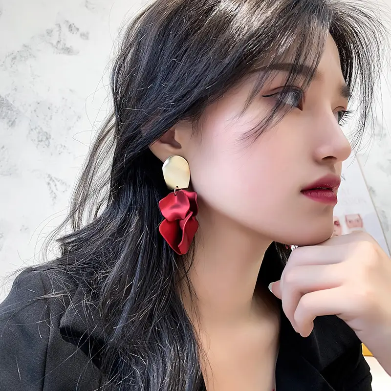 Rose tassel silver needle earrings