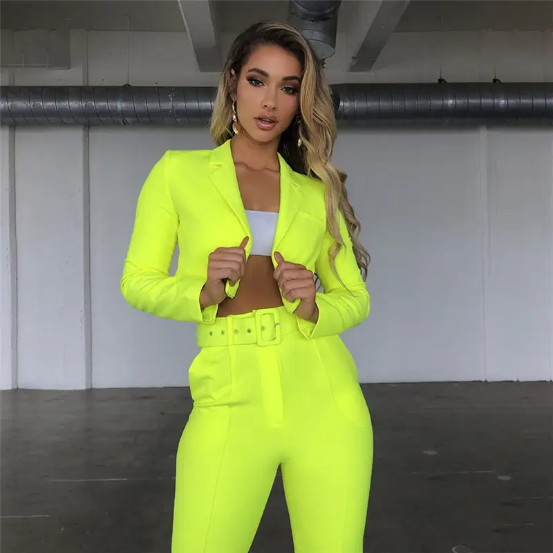 Women's small suit without buckle two-piece