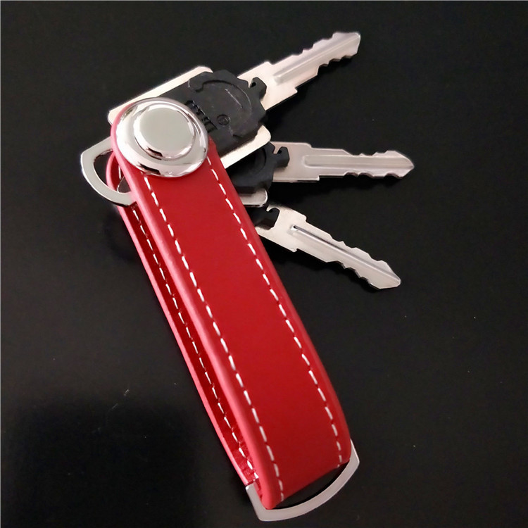 Creative keychain key stora