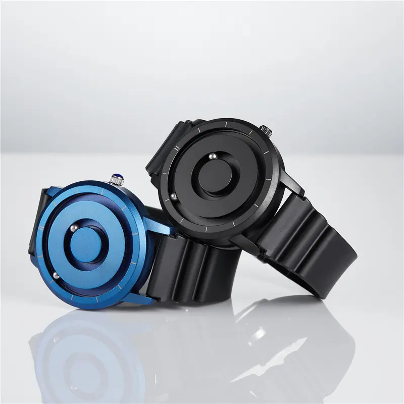 Simple and Stylish Ball Magnet Watch