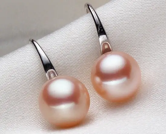 Freshwater pearl earrings