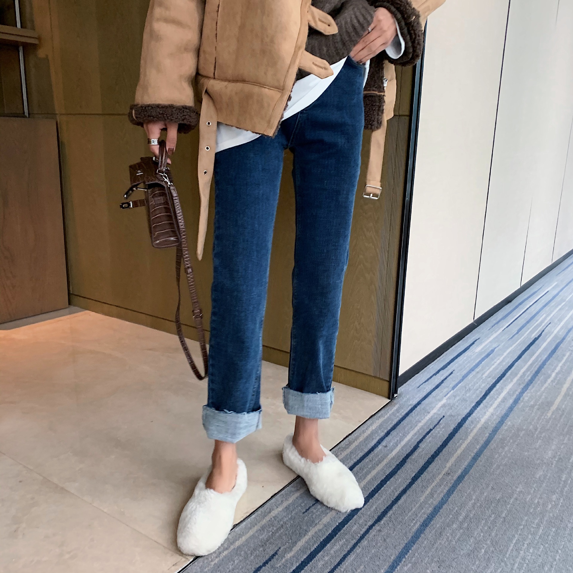 Frilled velvet straight-leg jeans