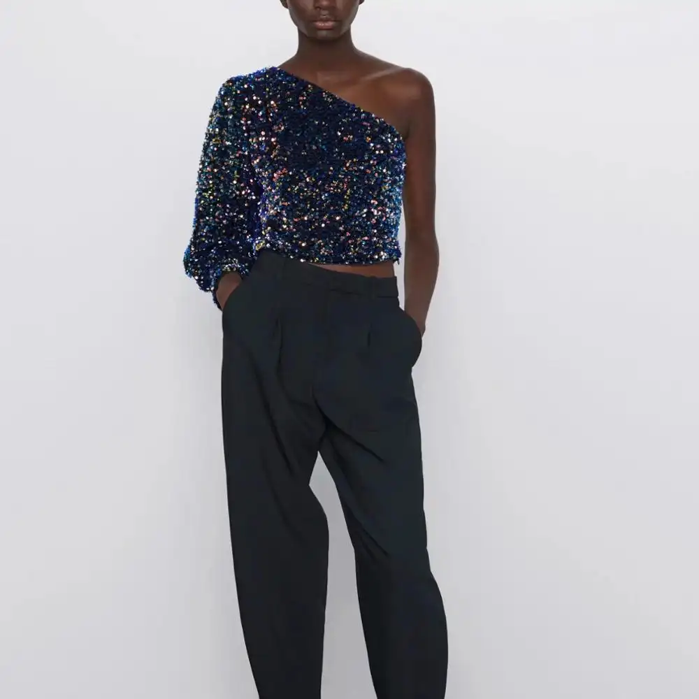 Sequined Asymmetric Top