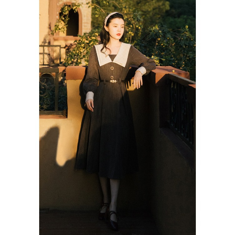 Long Sleeve Retro Dress, picture 6 of 7