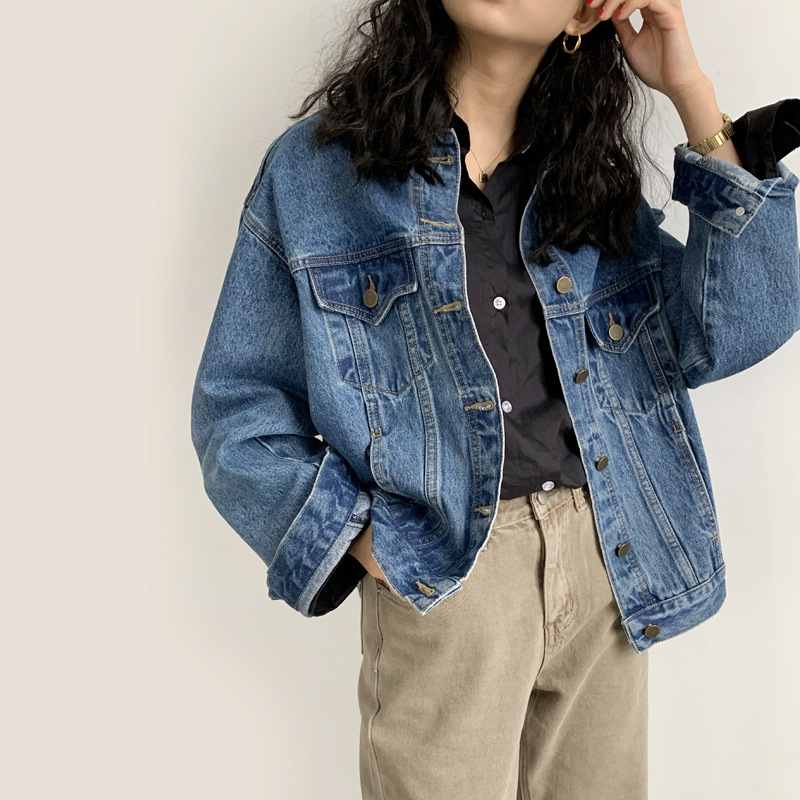 Loose and thin casual top