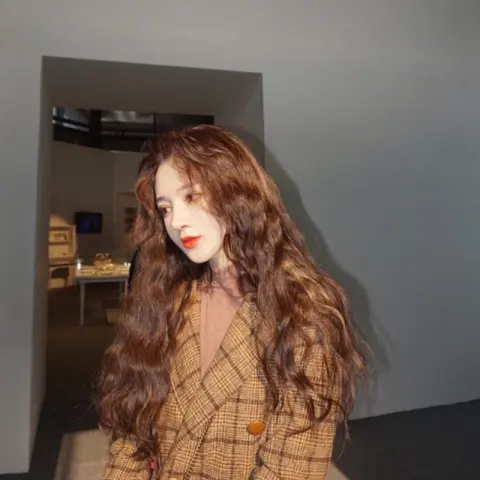 Chemical Fiber Long Wig