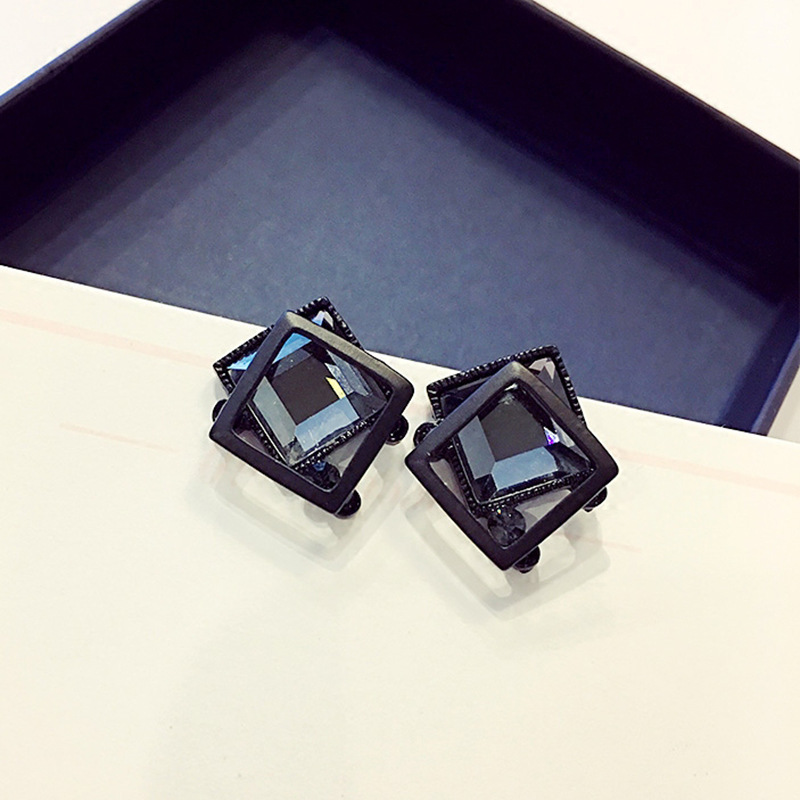 Matte Black Square Stud Earrings