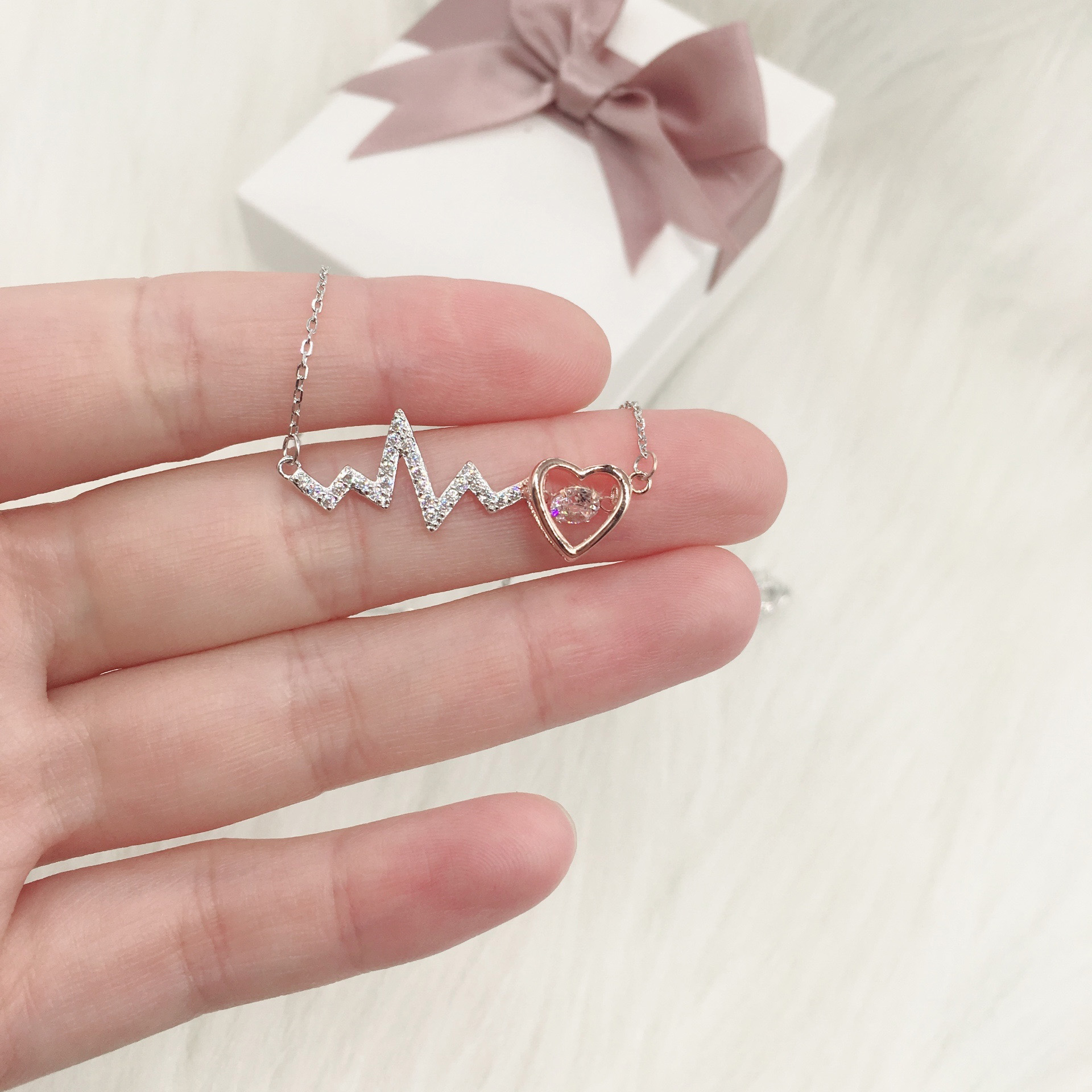 Lightning heartbeat beating heart necklace