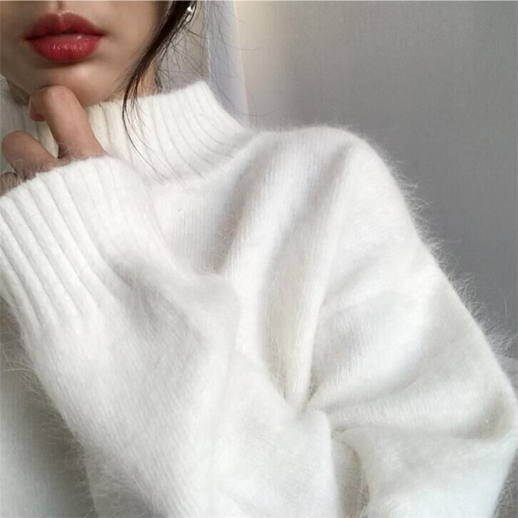 Half turtleneck knitted top