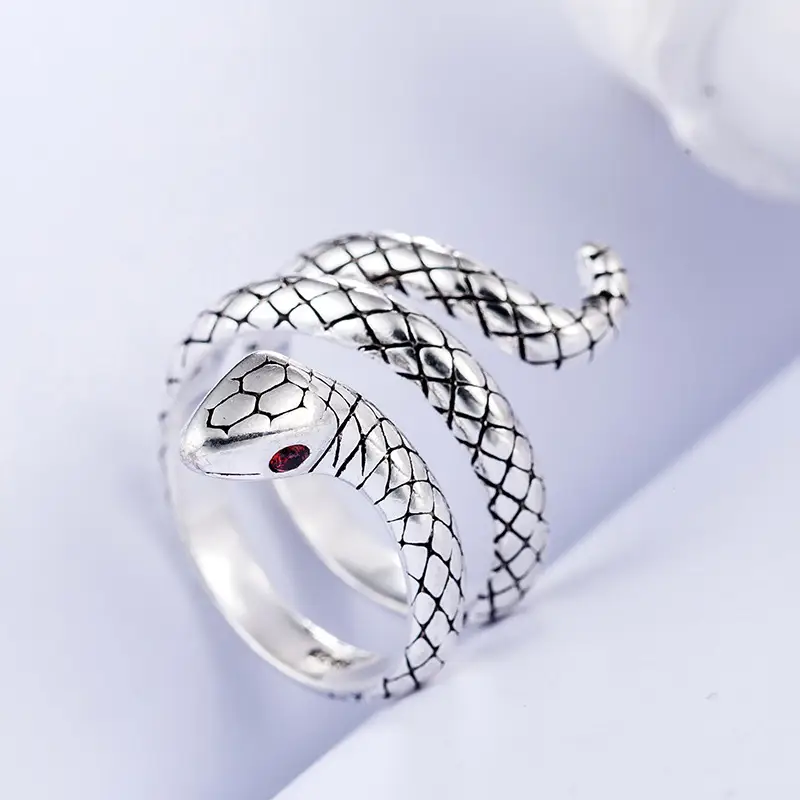 Vintage Thai silver snake ring