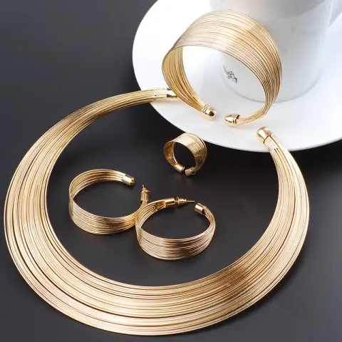 Fashion Stripe Metal Earring Set