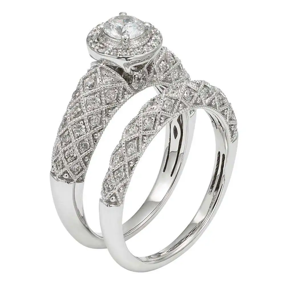 Classic shape full of zirconium luxury female ring