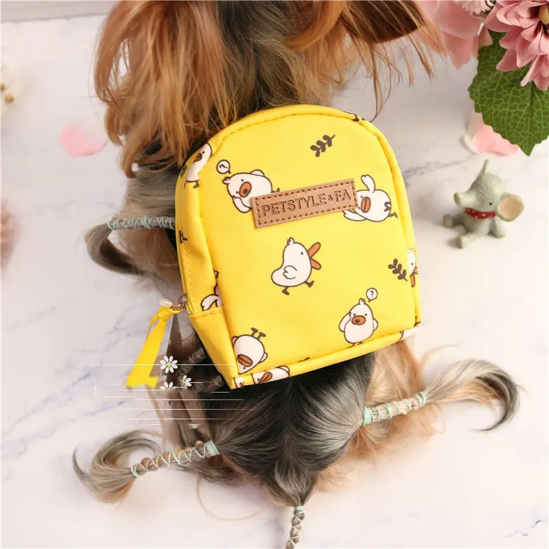 Corgi towing rope from backpack - Yellow