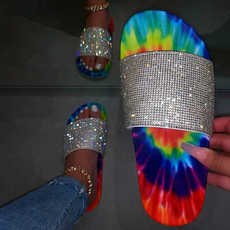 Color shoes with thick soles