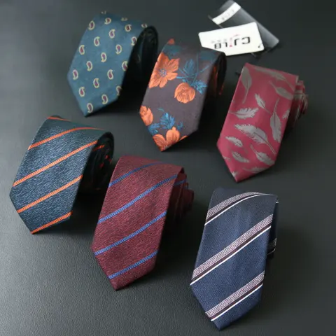 Male Business Striped Retro Suit Tie