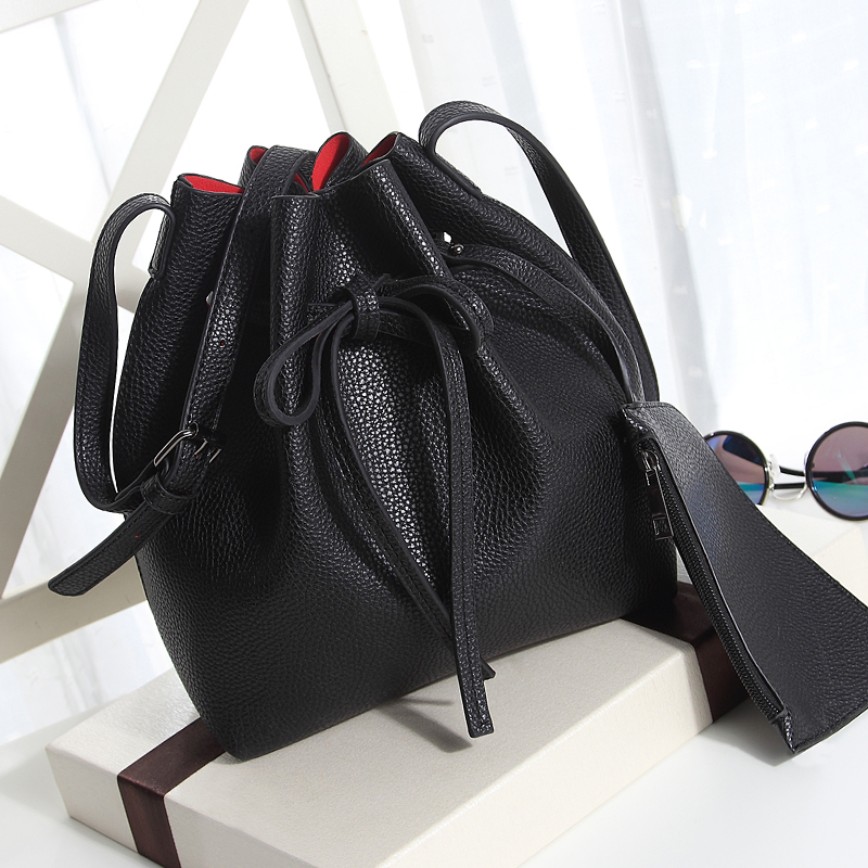 Women's diagonal pumping bucket bag Black - Shop at LoveMi