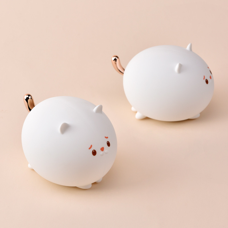 Meow silicone pat night light