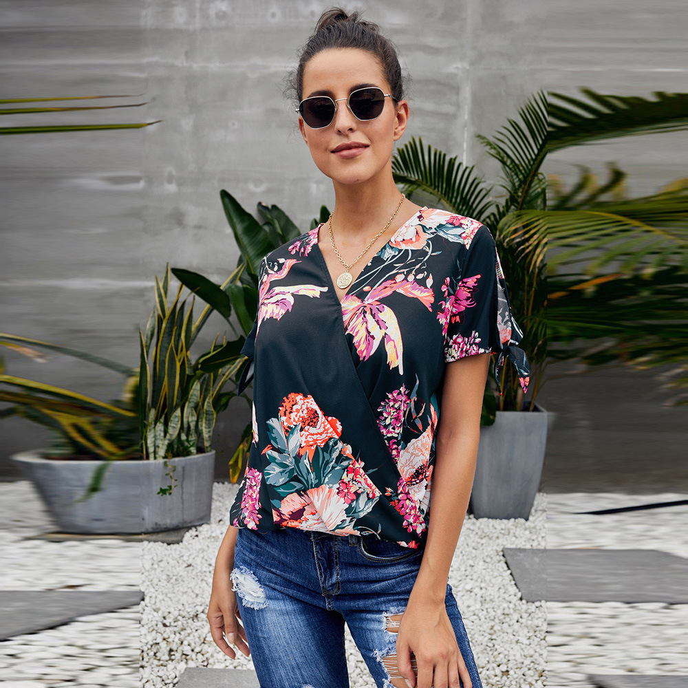 V-neck short-sleeved pullover loose shirt