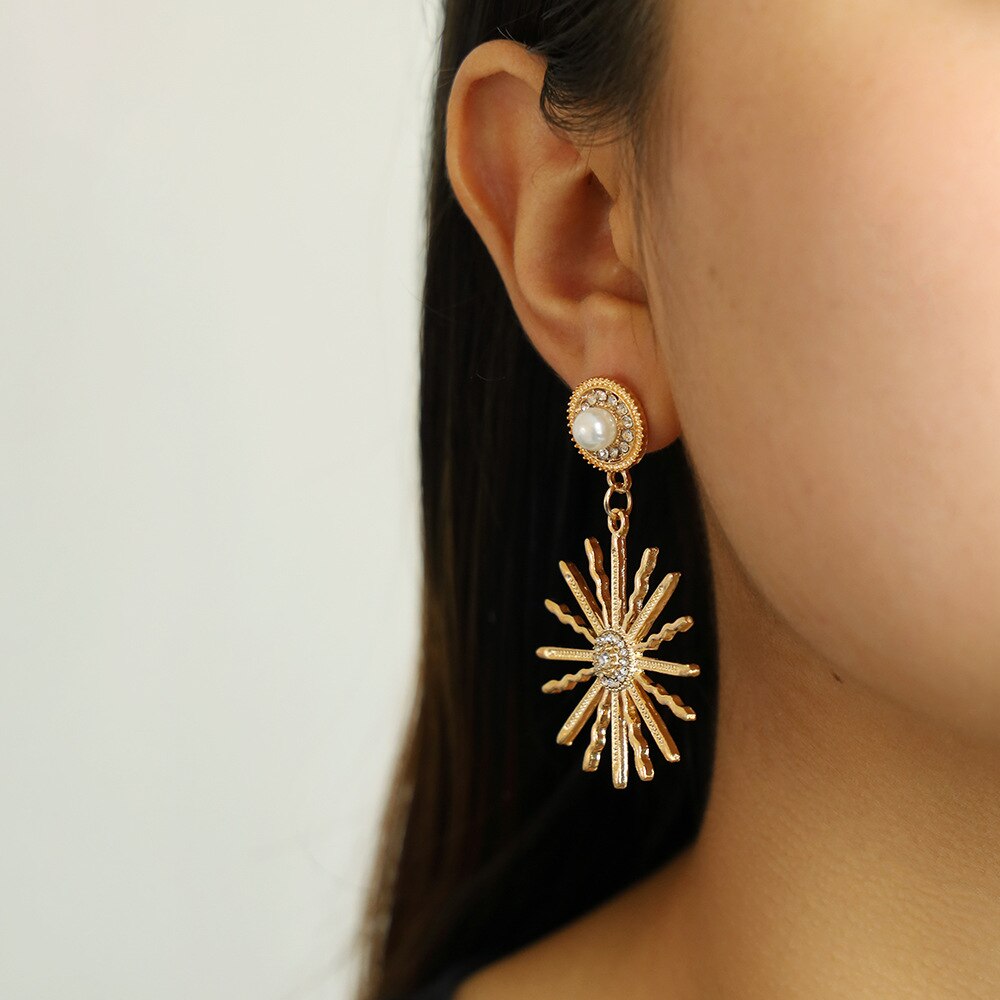 Retro Sun Flower Stud Earrings