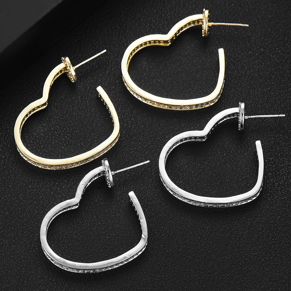 Love full diamond earrings
