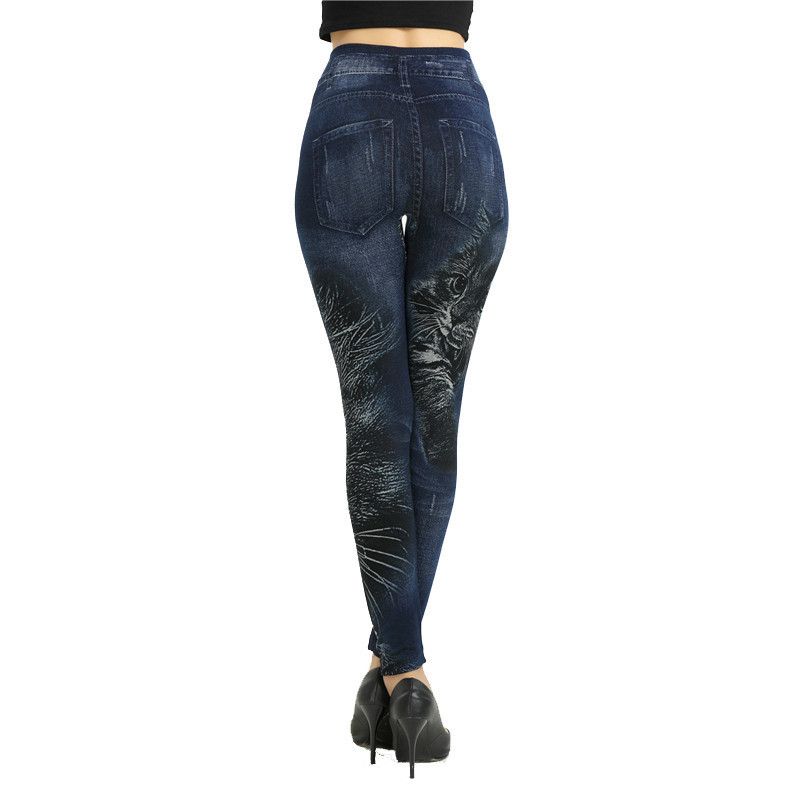 Kitten print yoga pants