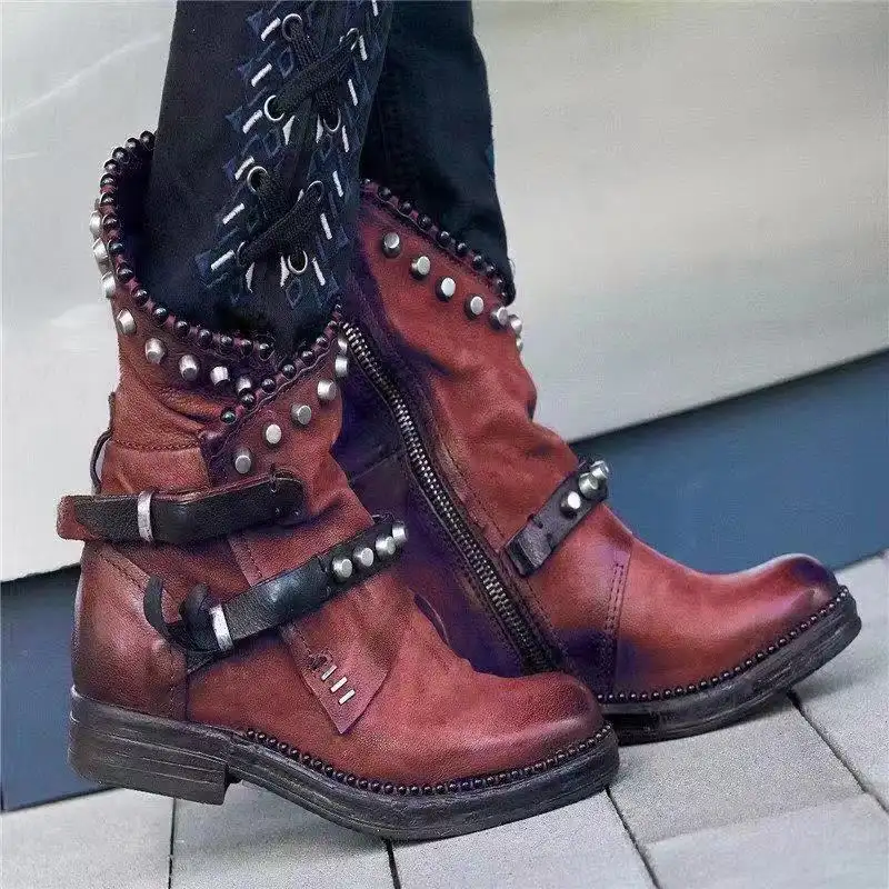 Studded side zipper Martin boots