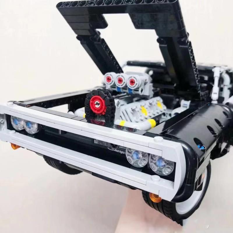 Maquette de Voiture à Assembler — Puzzle Blocs Plus de 800 Pièces 4