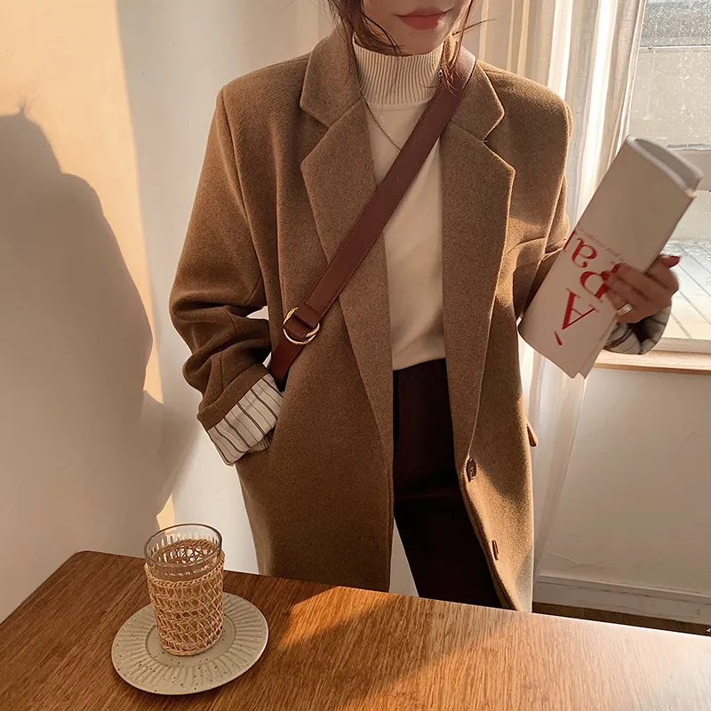 Ladies woolen blazer - Camel
