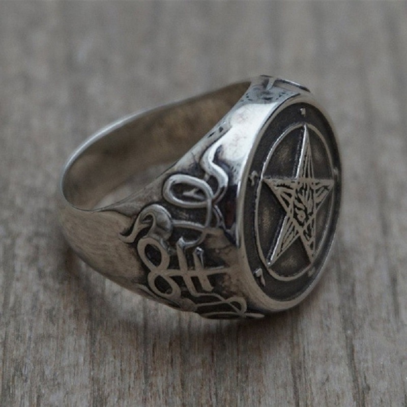 Pentagram Demon Ring