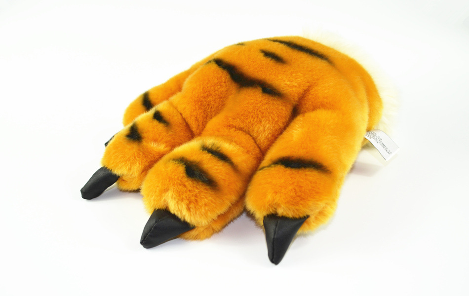 Brown tiger paw gloves