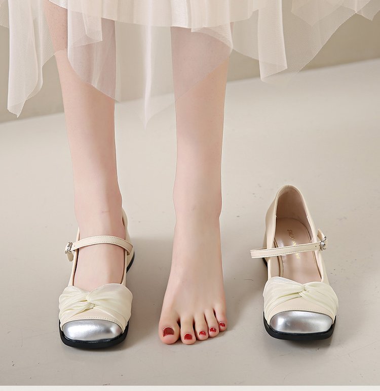 Mary Jane Block Heel Pumps