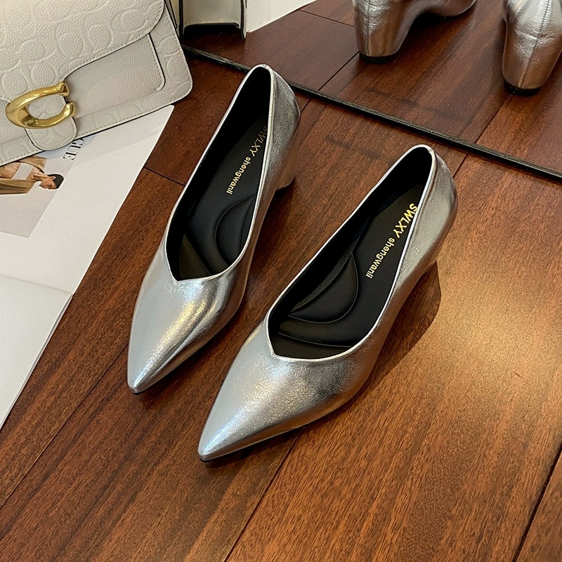 Women's French Retro Hidden Heel Versatile Pointed Toe Shallow Vamp Flats, 2026 Spring Summer New Commute Mary Jane Shoes