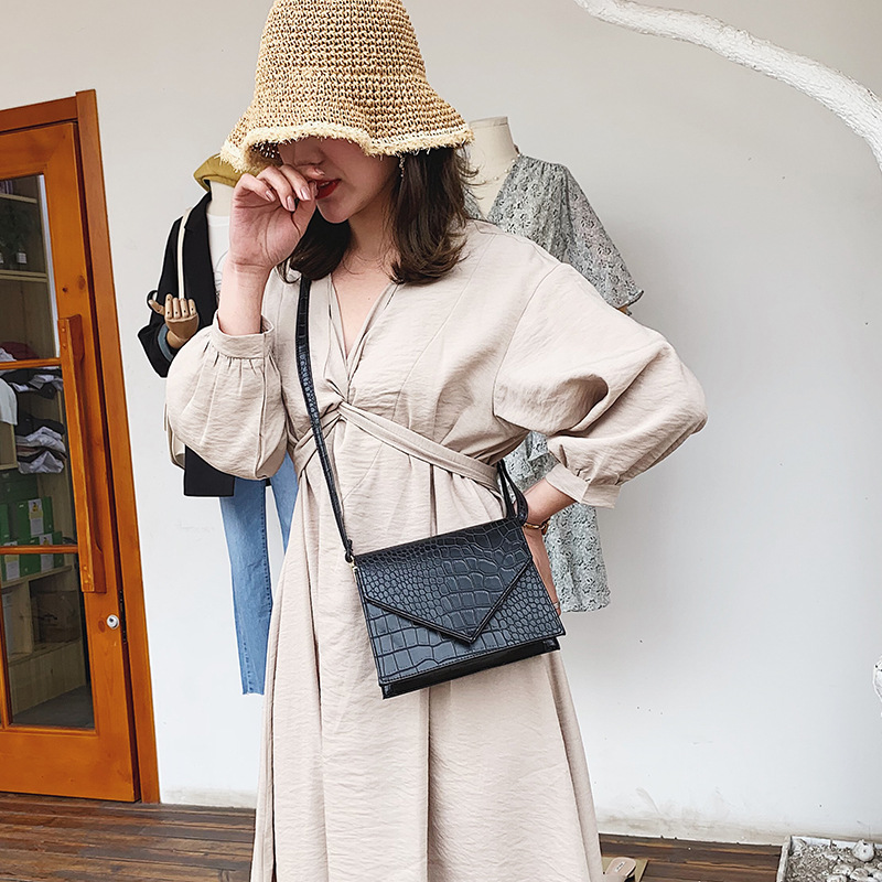 New trendy Korean retro female bag