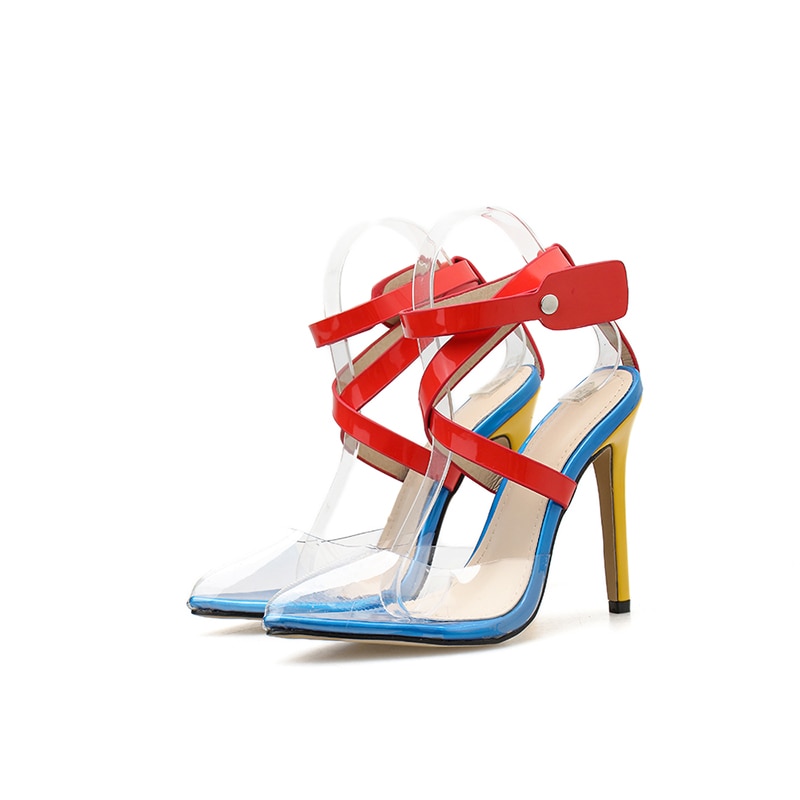 High heeled sandals with T-shaped buckle
