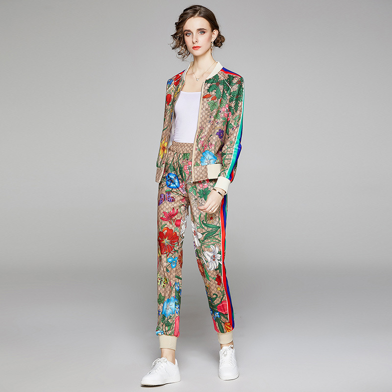 Fashion round neck two-piece suit