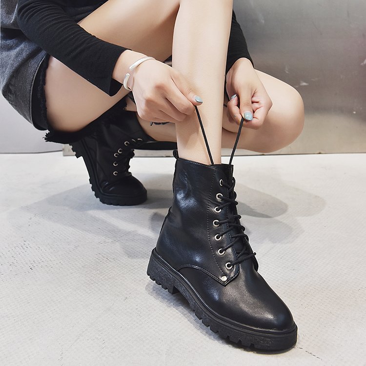 Martin boots women's flat bottom short thick heel thick